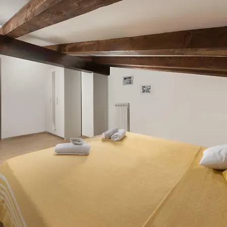 Ulika Apartment