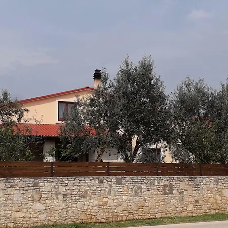 Ulika Apartment